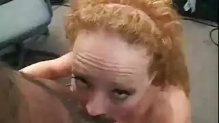 صربي الأحذية تقبيل