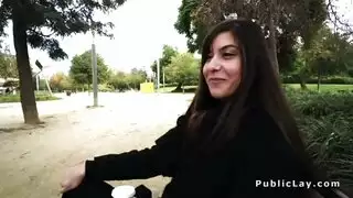 في أي مكان وأي وقت: جلسة جنس خارجي للجار