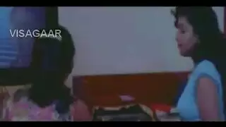 مثلية ثلاثية متشابكة بشبكة و نيك مؤخرة كبيرة