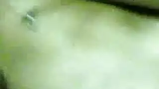 الأندونيسية في سن المراهقة أحمر الشعر