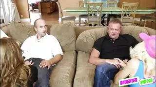 سحاقية 69: أليس وصديقتها تتبادلان لعق المهبل الشغوف