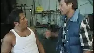 مراهقة كرتونية تتعرض لضرب قوي في فتحتها الضيقة