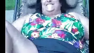 المترجم يحصل على وجه مليء بمؤخرة سارة المثيرة