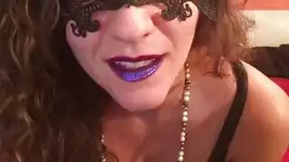 مهرجان جودا اكبر الجنسي حيث تُملأ جميع فتحاتها