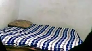 شرموطة عربية مثارة تأخذ الزب المصري في كل حفرة