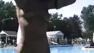 خيال جماعي جنسي مع قذف على الثديين والوجه