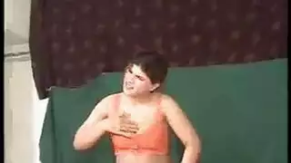 شاهد بنات إبوني في أفلام سكس صريحة على ٩٩