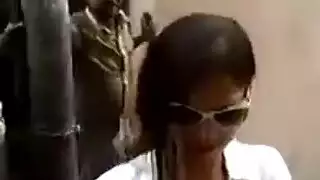 أثداء مرهقة تحصل على تدليك جنسي عنيف