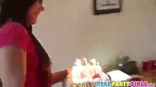 حفلة عيد ميلاد إكس إكس إكس: مهرجان جنس شرجي وكس بري