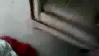 بلع كل بوصة: أنيا لامور والقضيب الأسود الكبير