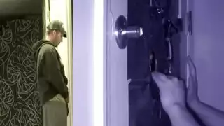 ت تدليك العضو الذكري لرجال