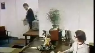 نجمات إباحيات سمراوات بأثيان هائلة في جماع جماعي