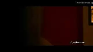 مشهد إباحي: نساء عربيات في وضعية الكلاب