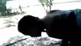 رجل غريب يهيمن عليها في جنس وحشي