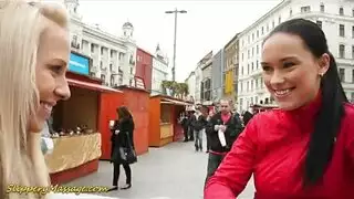 فتيات مزرعة سمينات في جنس جماعي مزدوج