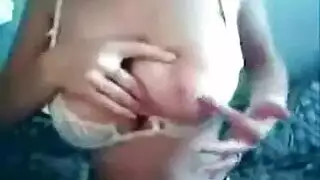 أجمل عروض ويب كام ساخنة مع أثداء مثالية وكبيرة مكشوفة