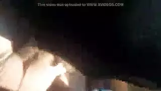 الرجل المتزوج يمارس الجنس مع