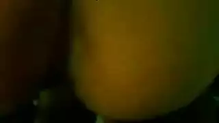 علاقة جنسية جماعية صعبة: عدة نساء يُغطىن بالسائل المنوي