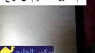 عاهرة مغربية ممتلئة الجسم تحصل على فعل جنسي مزدوج الوضعية إكس إكس إكس