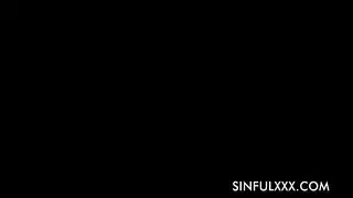 لقاء رومانسي يؤدي إلى مص عميق وشرج عنيف