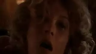 استمتع بهذه المقاطع الإباحية