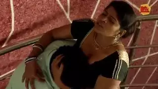 اخت وأخوها يشاهدون سكس