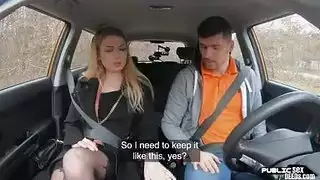 حراك خلف الكواليس الساخن: فنانات وعارضات في مشهد سكس صريح