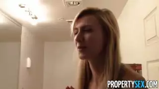 الوكيل الشقراء يمارس الجنس معها في الشقة مقابل المال