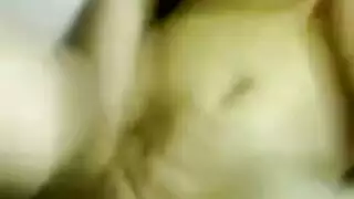 بنات عمي المراهقات ذوات الثديين العملاقين في جلسة شرجية صريحة