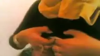 شريط سري: شاب مصري وسيم يمارس الجنس بقوة مع أخته