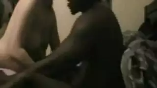 الجمال اللبناني يُدمر بقضيب أسود كبير في جنس شرجي قاس