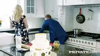 ابن وصحبته وامه