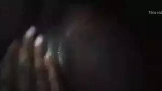 الأبنوس الممتلئة ذات الشعر الداكن في علاقة جنسية جماعية هاردكور