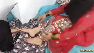 حجاب سارة بهابهي المثير: استمناء لعوب مع لعبة هزاز