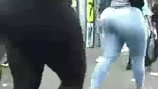 مهرجان جنس معزول مع رجال سود ذوي أعضاء ضخمة