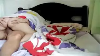 مص ثنائي وركوب للعضو الكبير لعبده أفضل الإباحية المصرية
