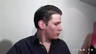 فيلم إباحي طويل: جنس قاسي مع مراهقات البوسنة والهرسك