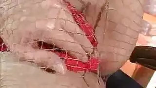إباحية تمثيل دور أم وابن وقح