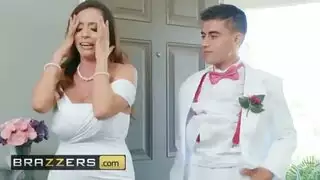 شؤون عائلة مصرية: أم العروس تأخذ كل شيء