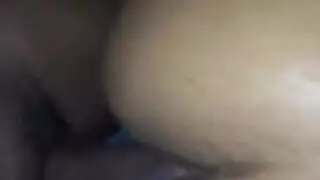 أنين وكلمات قذرة